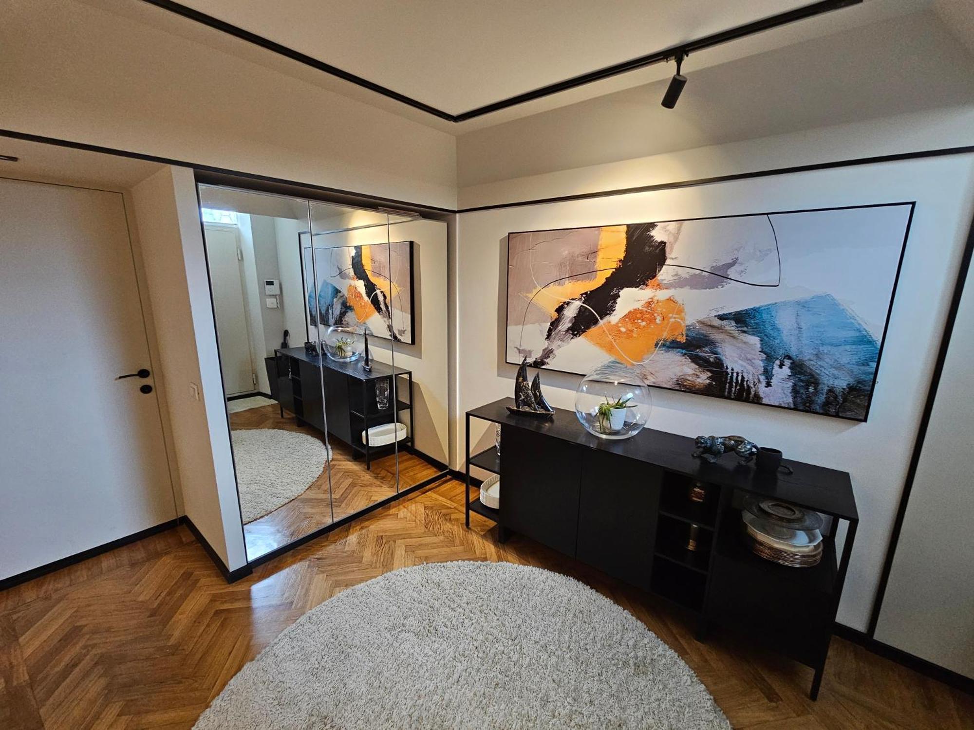 Exclusive Top Floor 2-Bedroom Flat ミラノ エクステリア 写真