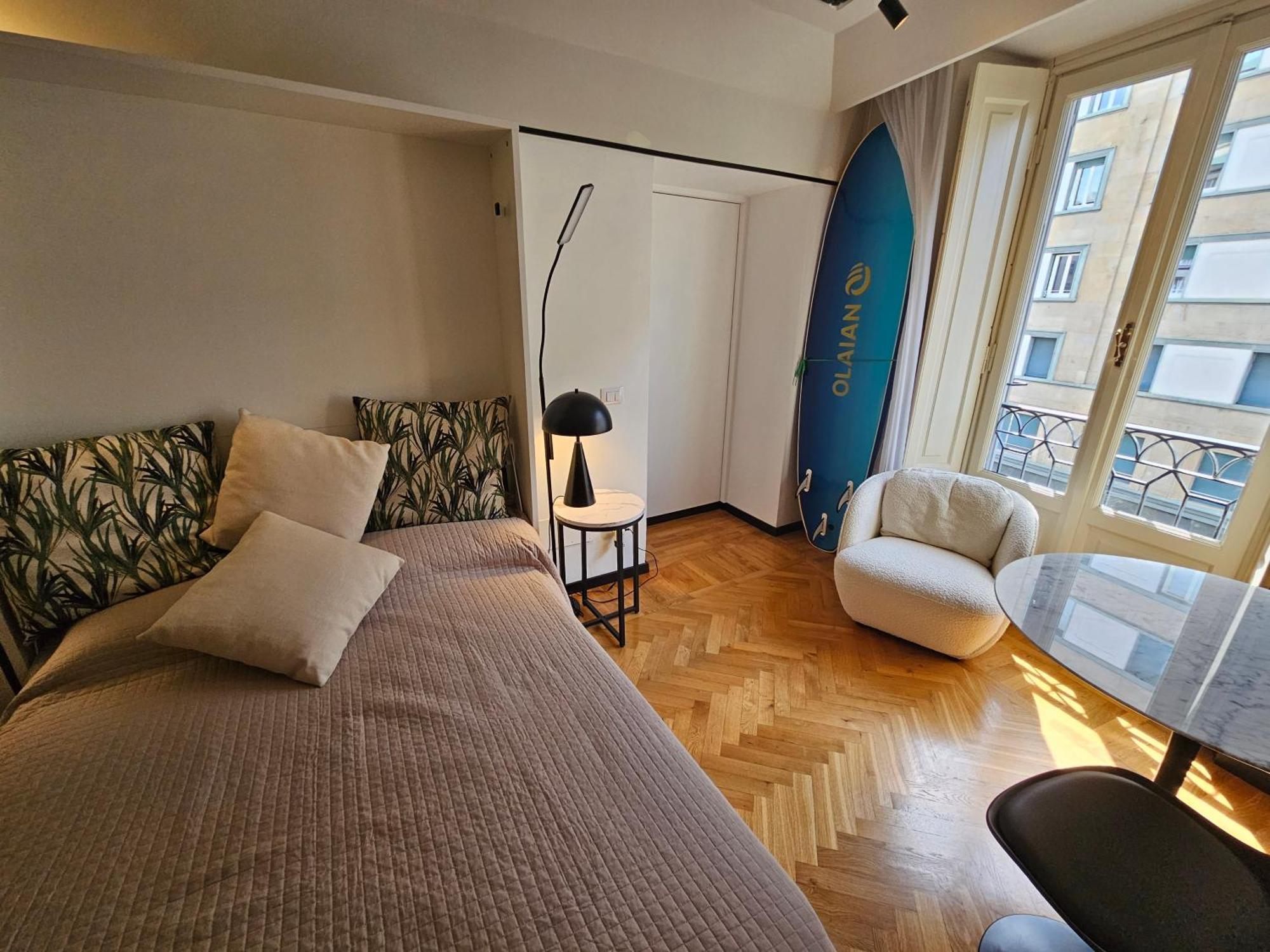 Exclusive Top Floor 2-Bedroom Flat ミラノ エクステリア 写真