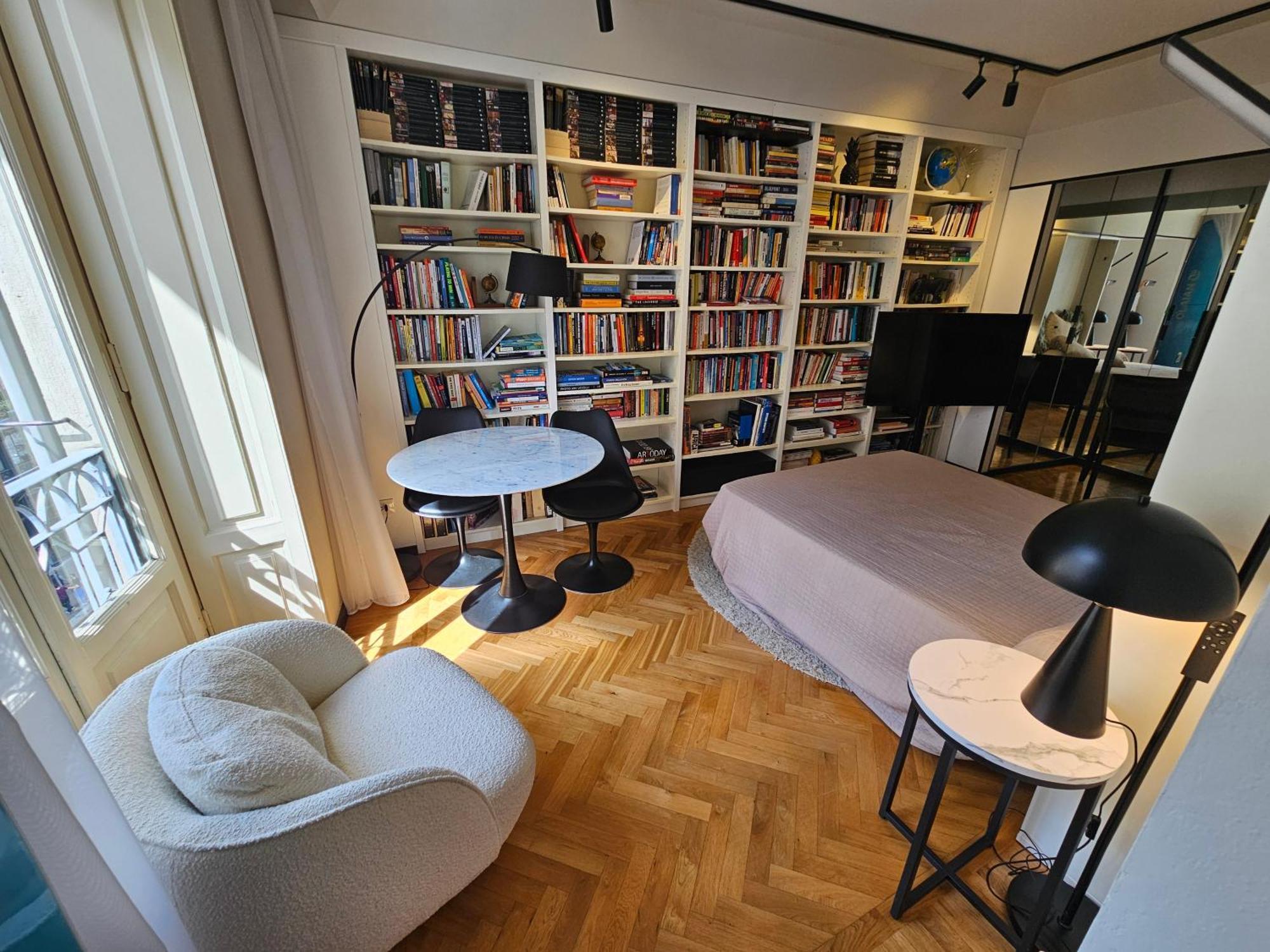 Exclusive Top Floor 2-Bedroom Flat ミラノ エクステリア 写真