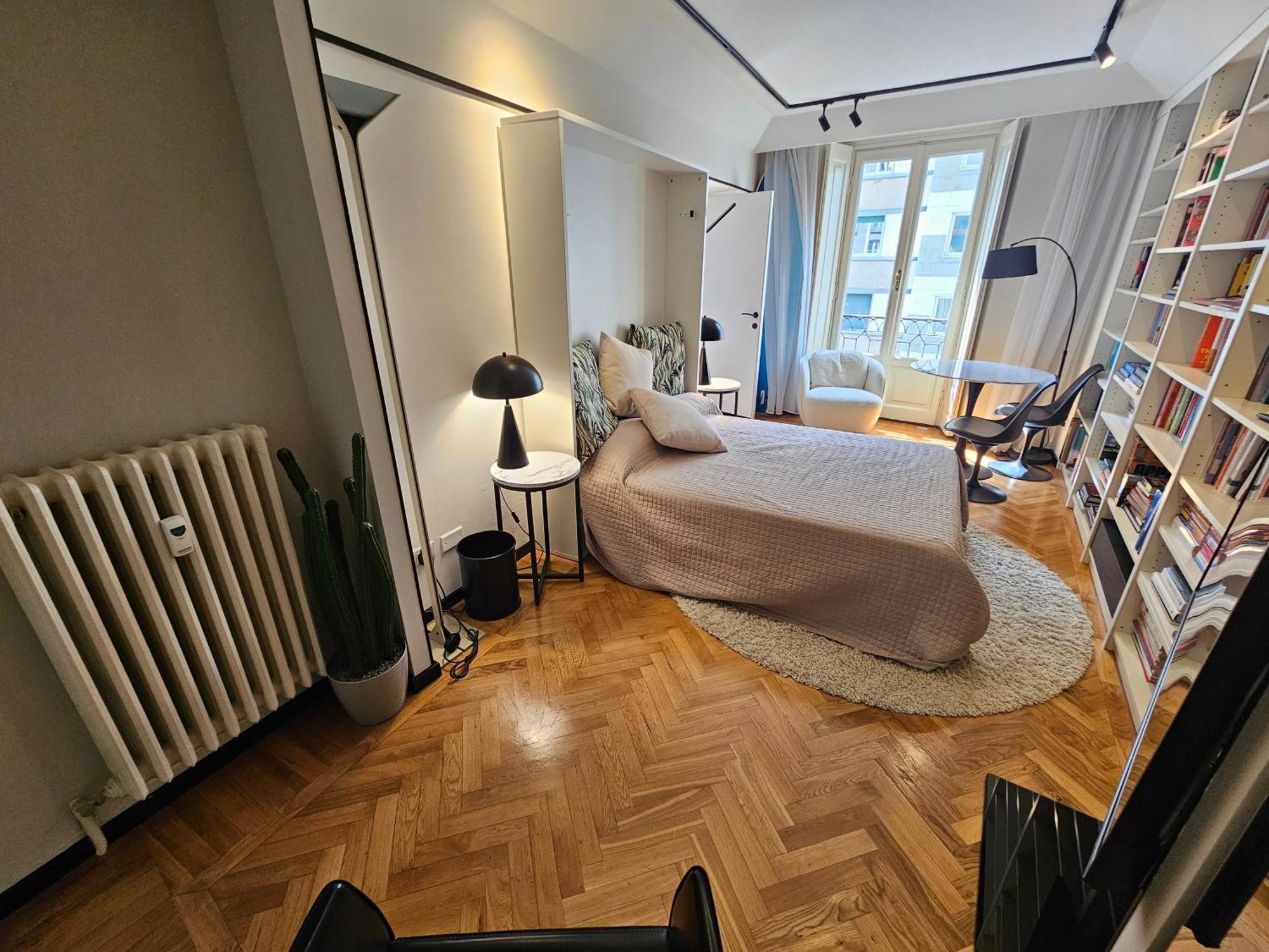 Exclusive Top Floor 2-Bedroom Flat ミラノ エクステリア 写真